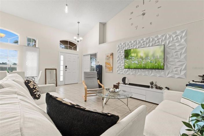 Image No.5-4 Bed House for sale