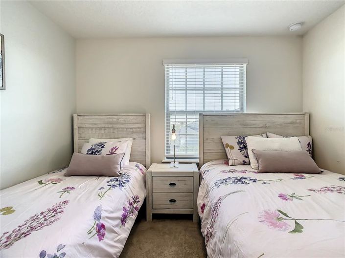 Image No.44-5 Bed Townhouse for sale