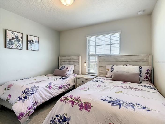 Image No.45-5 Bed Townhouse for sale