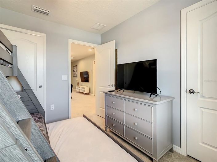 Image No.49-5 Bed Townhouse for sale