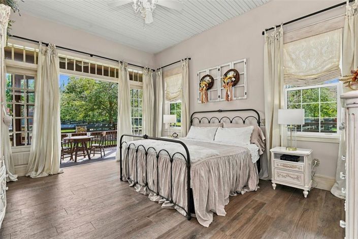 Image No.14-6 Bed House for sale