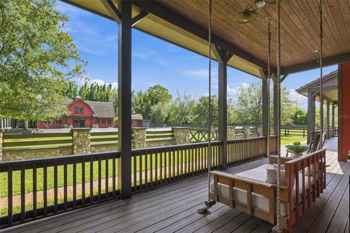 Image No.35-6 Bed House for sale