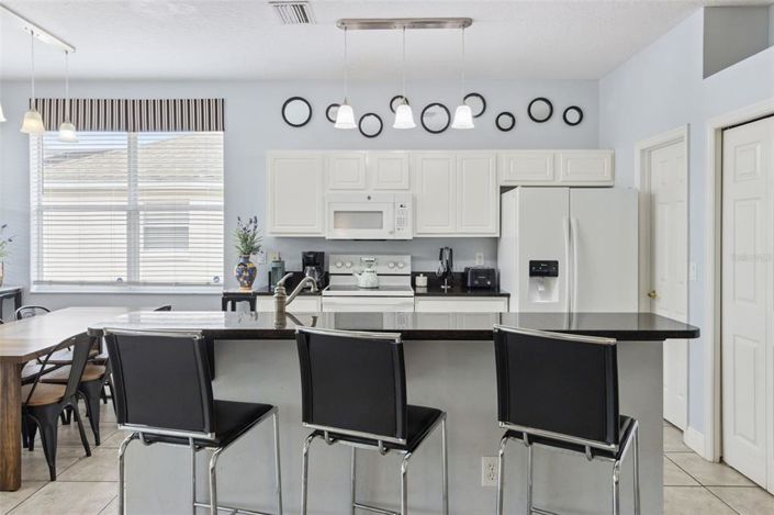 Image No.16-4 Bed House for sale