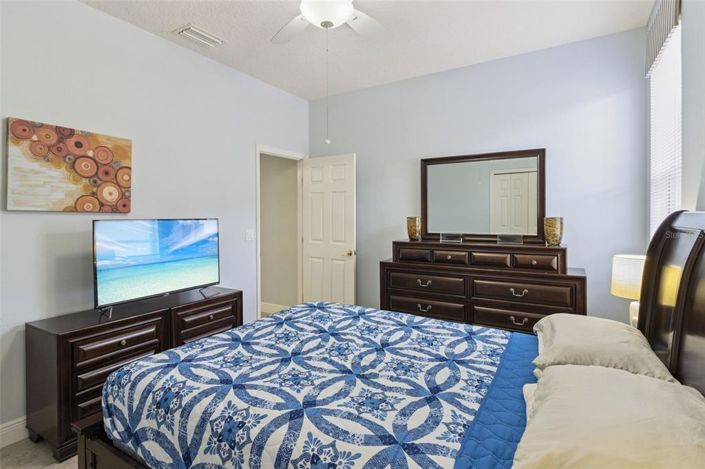Image No.23-4 Bed House for sale