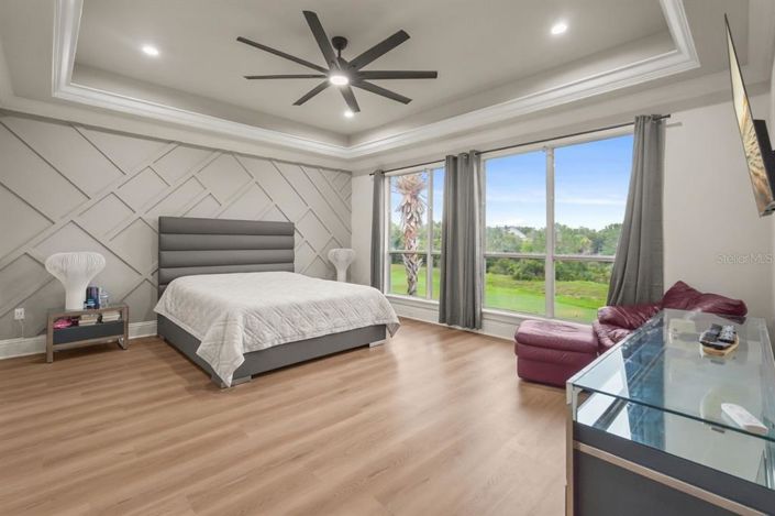 Image No.36-5 Bed House for sale