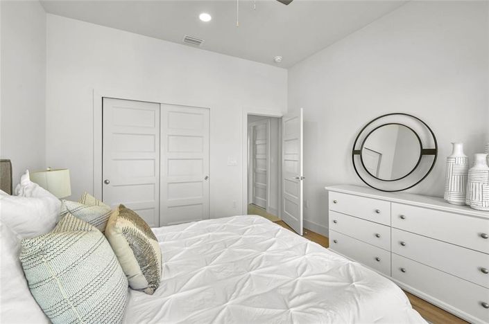 Image No.42-4 Bed House for sale