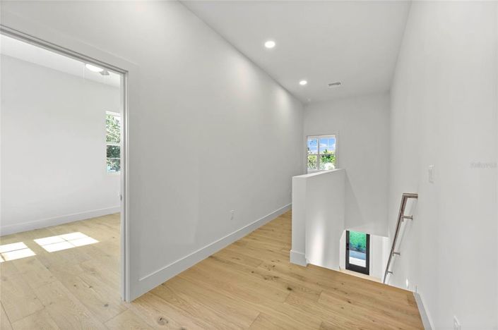 Image No.44-4 Bed House for sale