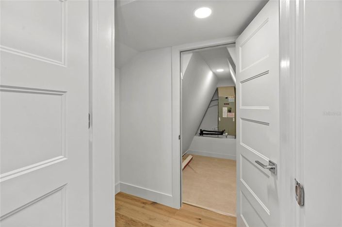 Image No.52-4 Bed House for sale
