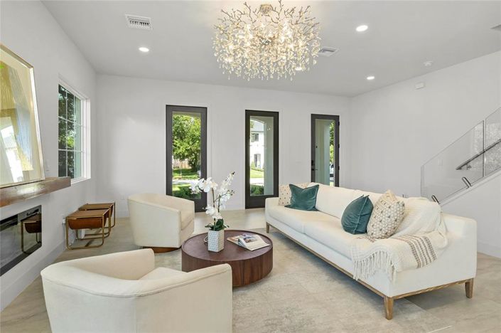 Image No.7-4 Bed House for sale