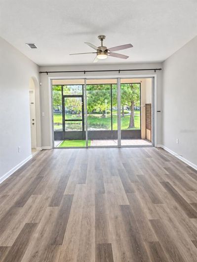 Image No.3-3 Bed Townhouse for sale