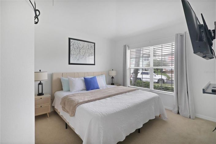 Image No.9-5 Bed House for sale