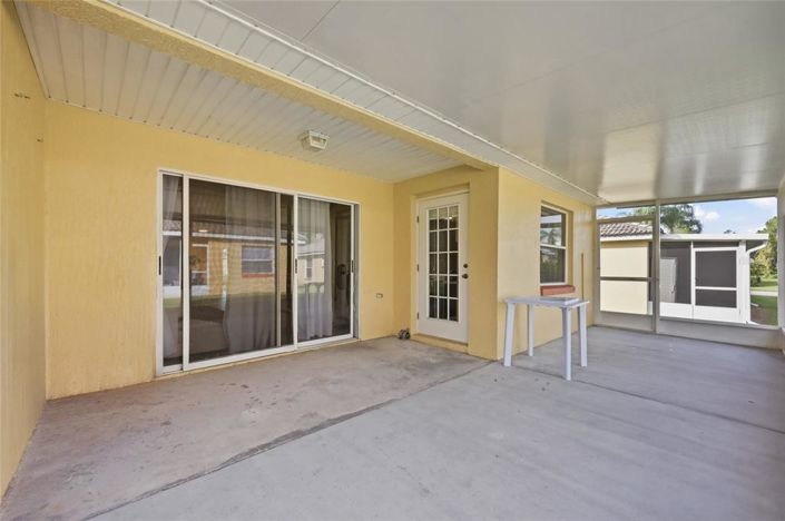 Image No.25-3 Bed Villa for sale