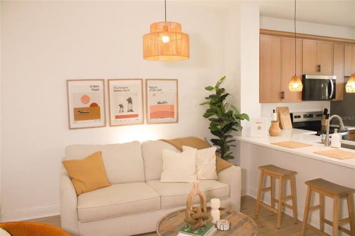 Image No.3-3 Bed Townhouse for sale