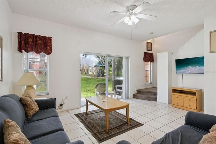 Image No.5-3 Bed Townhouse for sale