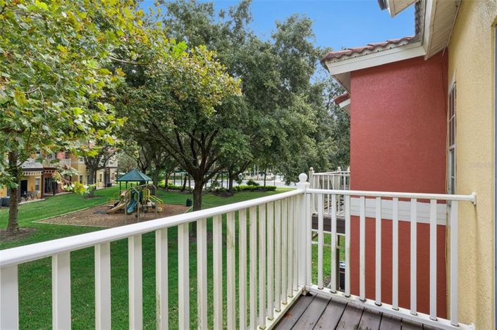 Image No.52-3 Bed Townhouse for sale