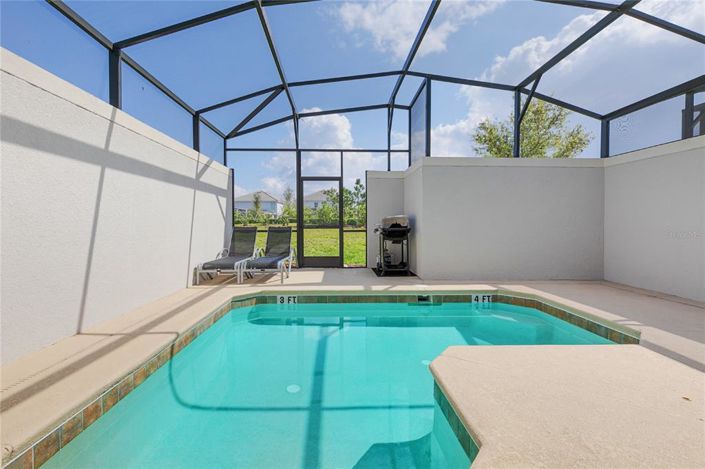 Image No.30-5 Bed Townhouse for sale