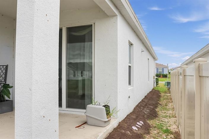 Image No.10-4 Bed House for sale