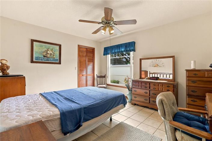 Image No.14-3 Bed House for sale