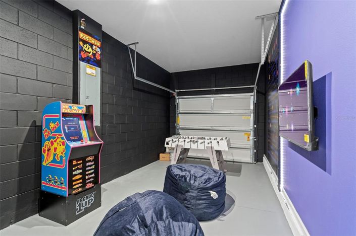 Image No.15-6 Bed House for sale