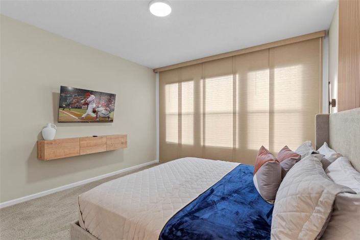 Image No.19-6 Bed House for sale