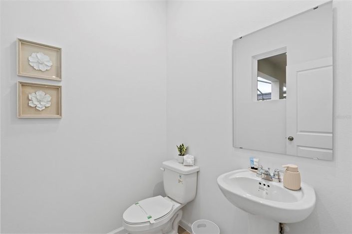 Image No.26-6 Bed House for sale