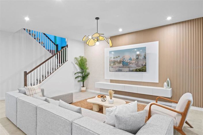 Image No.48-6 Bed House for sale