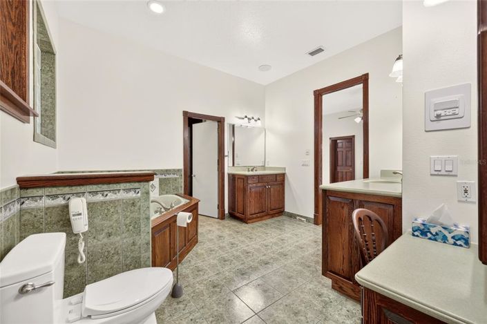 Image No.25-3 Bed House for sale