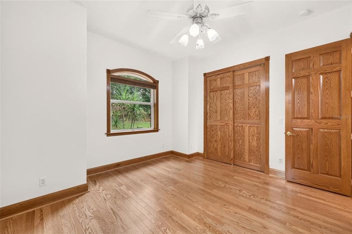 Image No.35-3 Bed House for sale