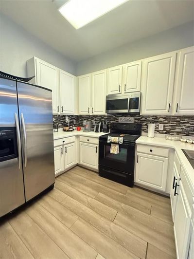 Image No.3-3 Bed Apartment for sale
