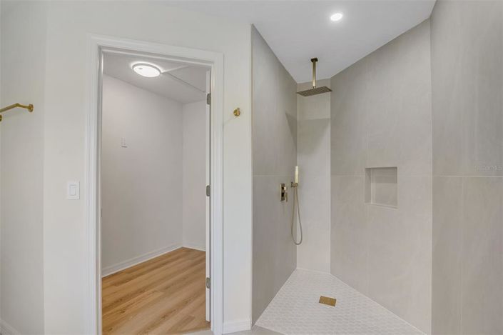 Image No.25-3 Bed House for sale