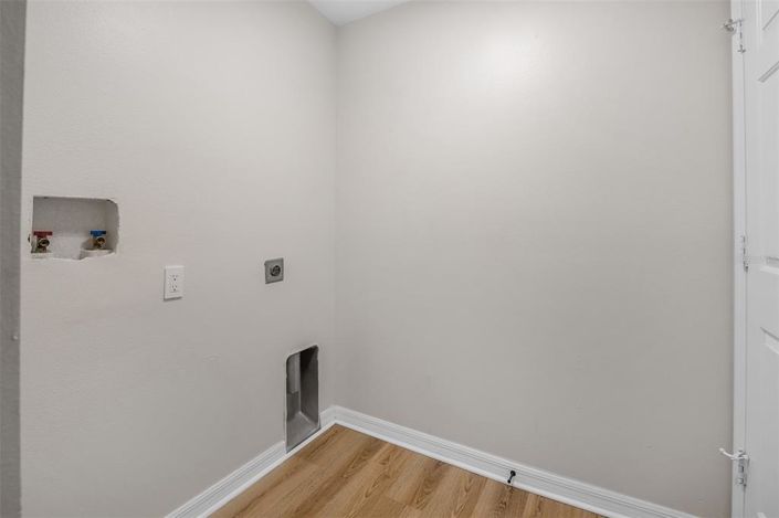 Image No.28-3 Bed House for sale