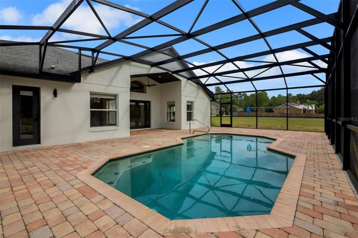 Image No.30-3 Bed House for sale