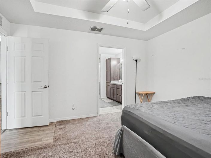 Image No.10-3 Bed House for sale