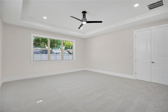 Image No.16-4 Bed House for sale