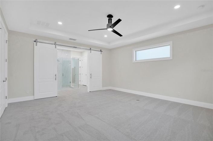 Image No.17-4 Bed House for sale