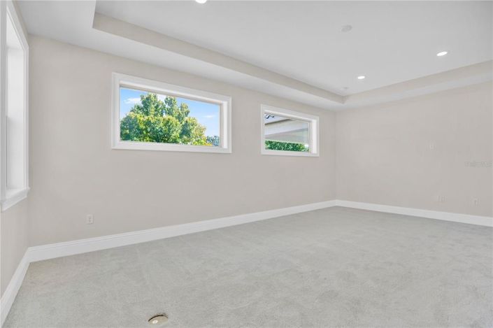 Image No.28-4 Bed House for sale