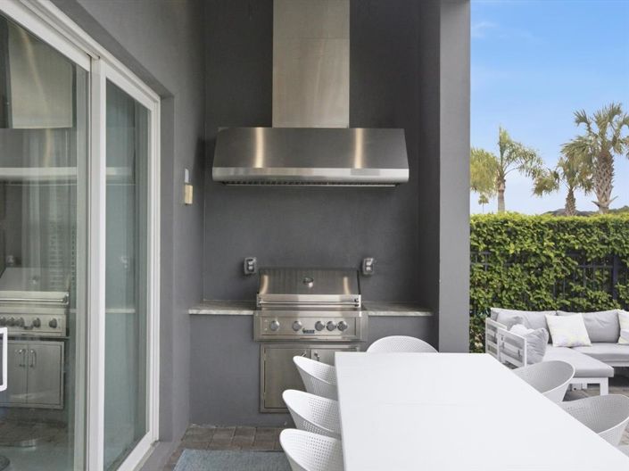 Image No.39-6 Bed House for sale