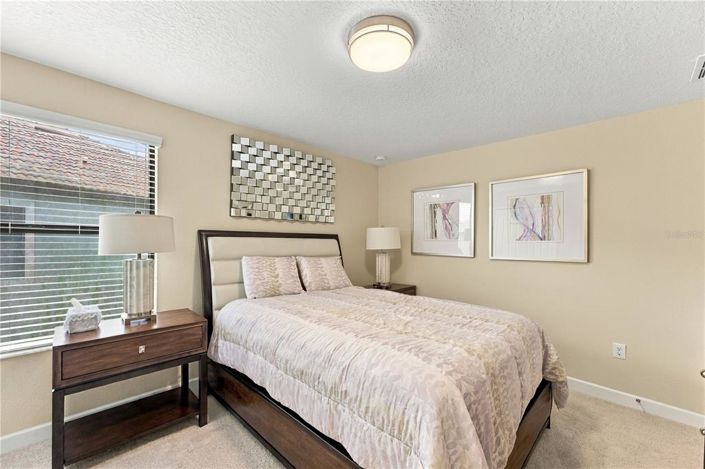 Image No.26-5 Bed House for sale
