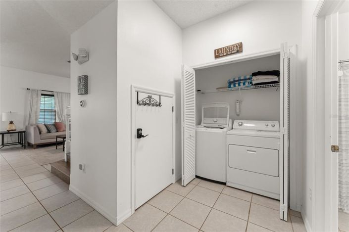 Image No.18-4 Bed Townhouse for sale