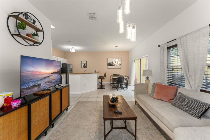 Image No.6-4 Bed Townhouse for sale