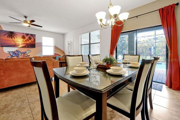 Image No.15-6 Bed House for sale