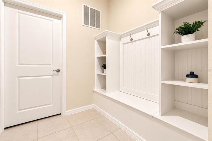 Image No.19-10 Bed House for sale