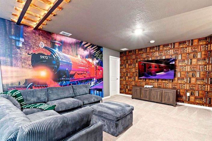 Image No.35-10 Bed House for sale