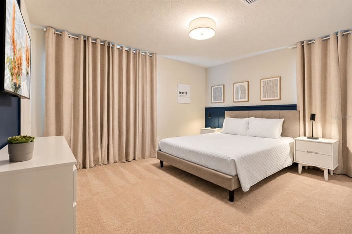 Image No.40-10 Bed House for sale