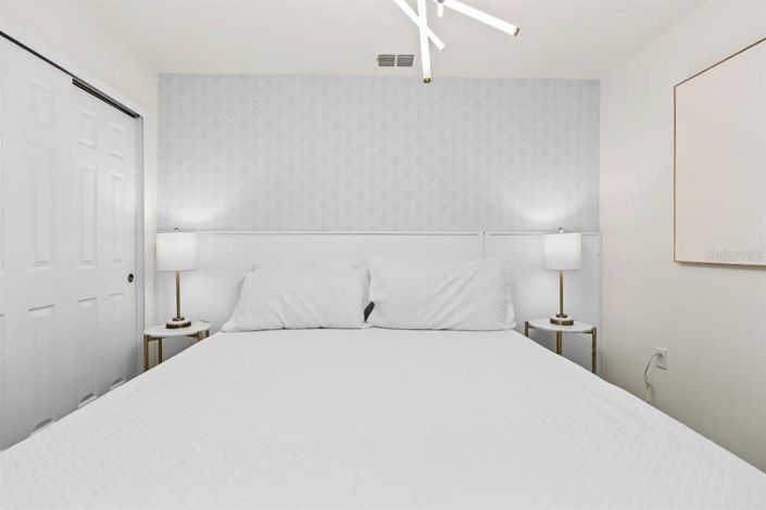 Image No.39-7 Bed House for sale