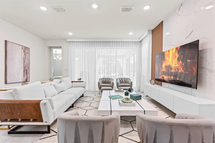 Image No.4-7 Bed House for sale