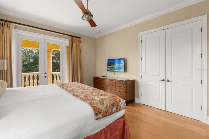 Image No.29-4 Bed House for sale
