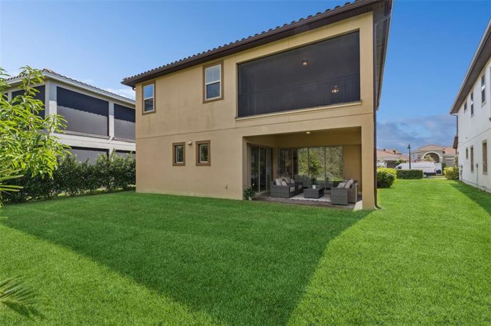 Image No.37-5 Bed House for sale