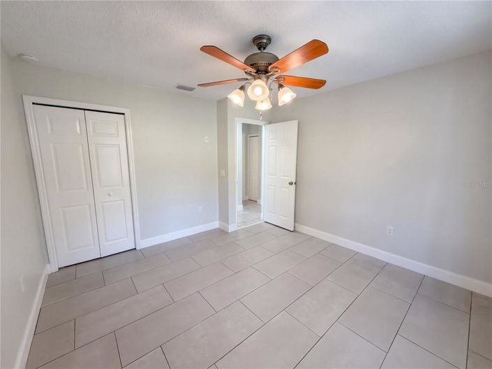 Image No.18-3 Bed House for sale