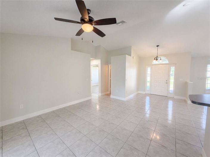 Image No.7-3 Bed House for sale
